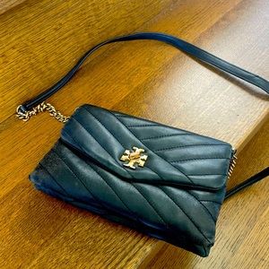 Tory Burch Kira Black and Gold Wallet on Chain